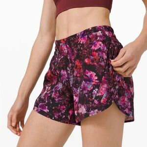 Lululemon Tracker LR Short 4” *Lined Fluoro Floral Multi Sz 0